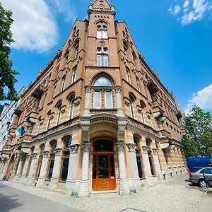 1898 Апарт-отель Варшава