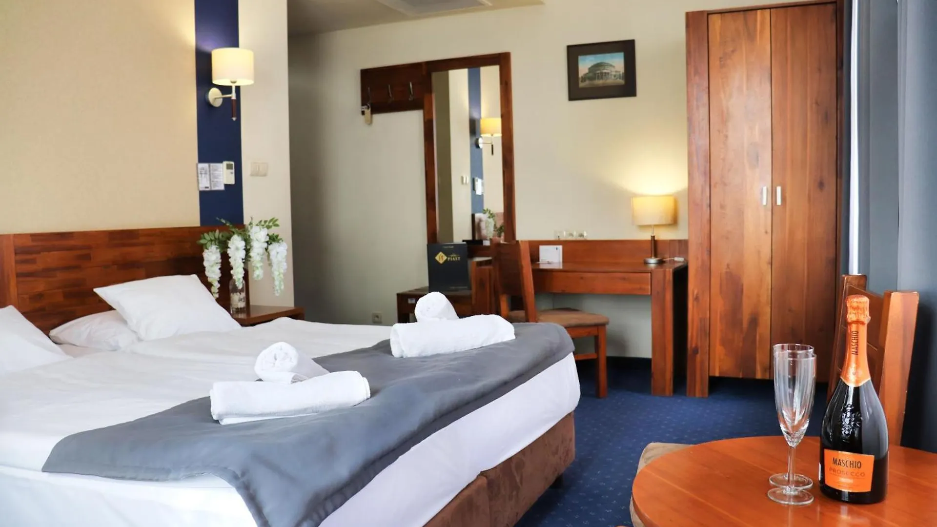 **  Hotel Piast Wroclaw Centrum Pologne